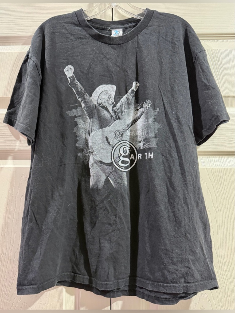 GARTH Brooks Stadium Tour Concert Tee Black Size XL